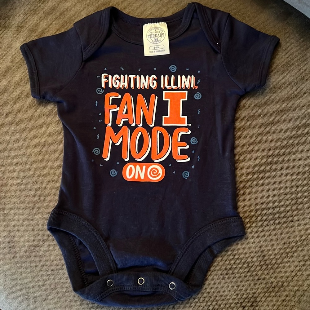 NWOT University of Illinois Baby onesie